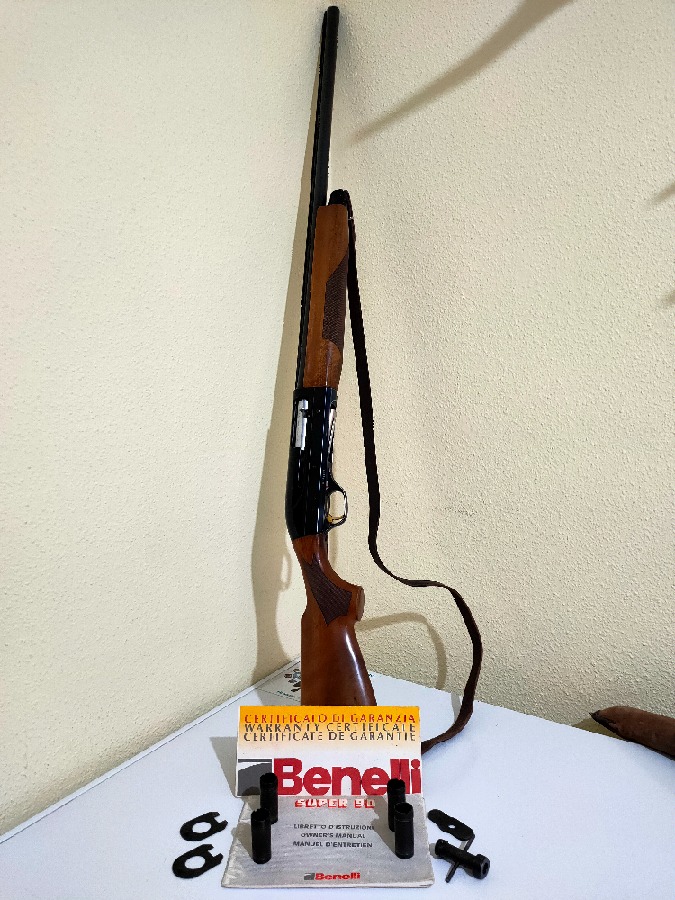 Benelli Escopeta Semiautomática Calibre 12