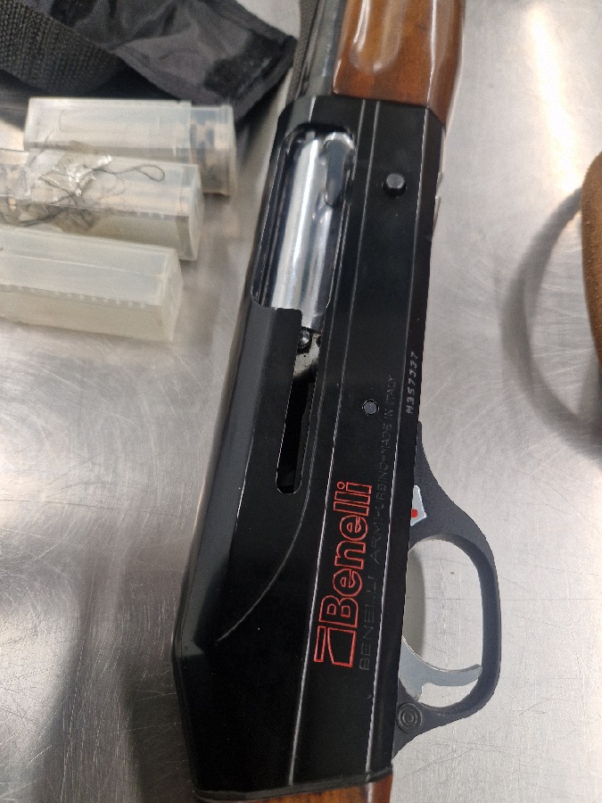 Benelli Modelo Centro Calibre 12