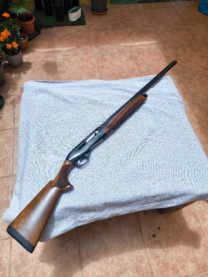 Benelli Montefeltro Wood 12/76