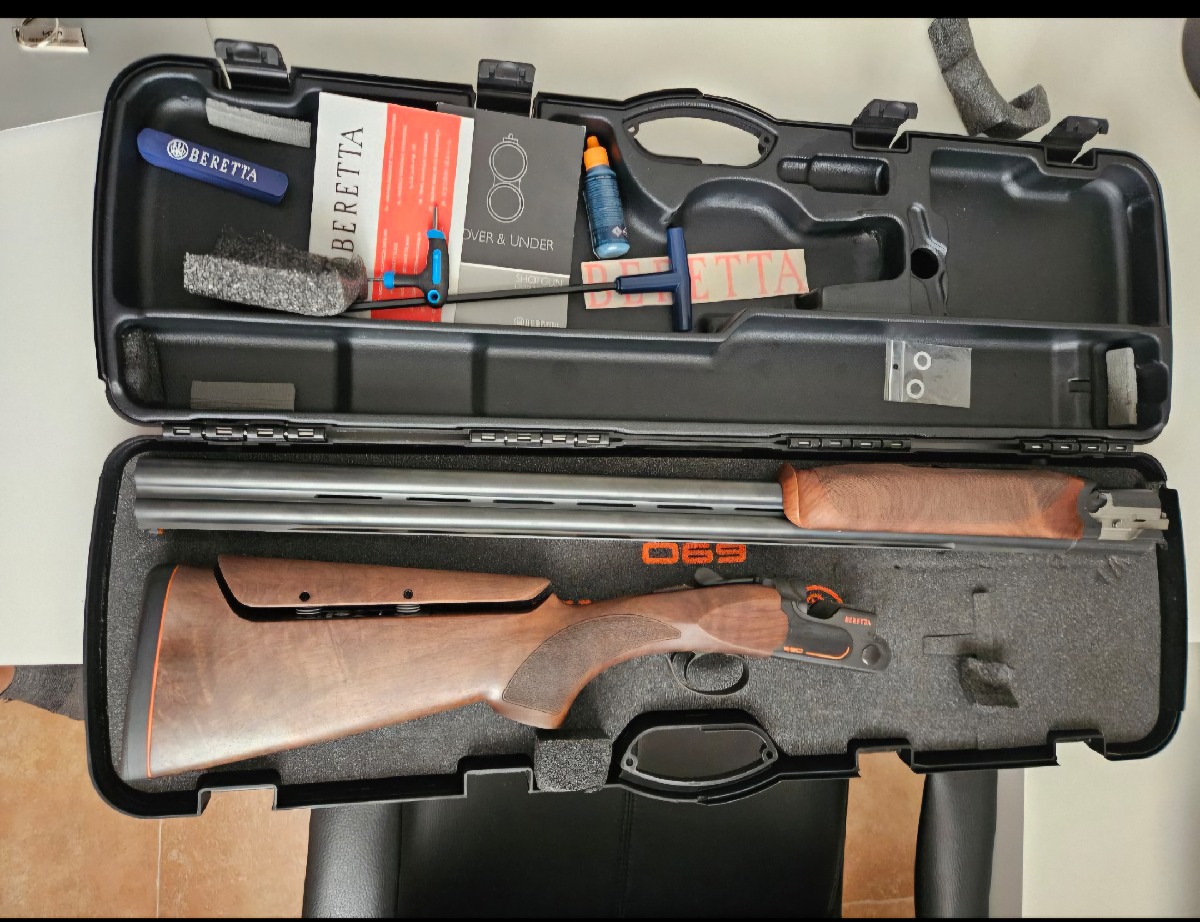 Beretta 690 Black Edition