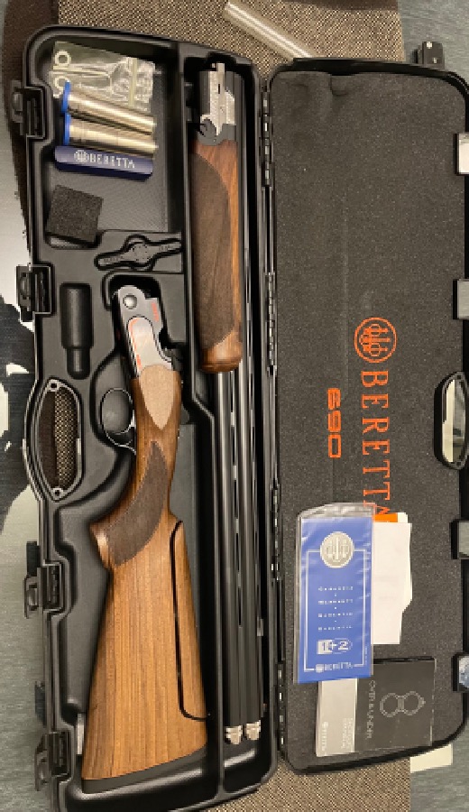 Beretta 690 Sporting Black