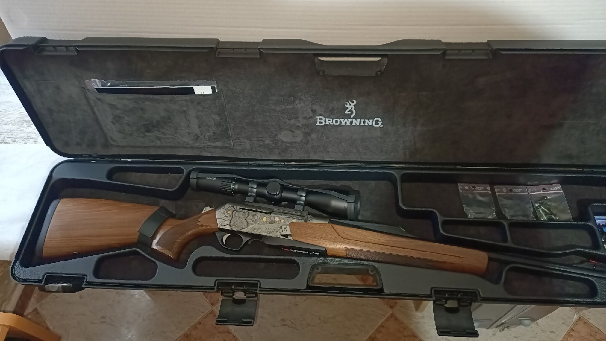 Browning BAR X4 Edición Limitada con Grabado