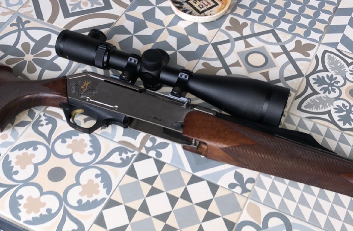 Browning Long Track 30-06 Rifle y Visor