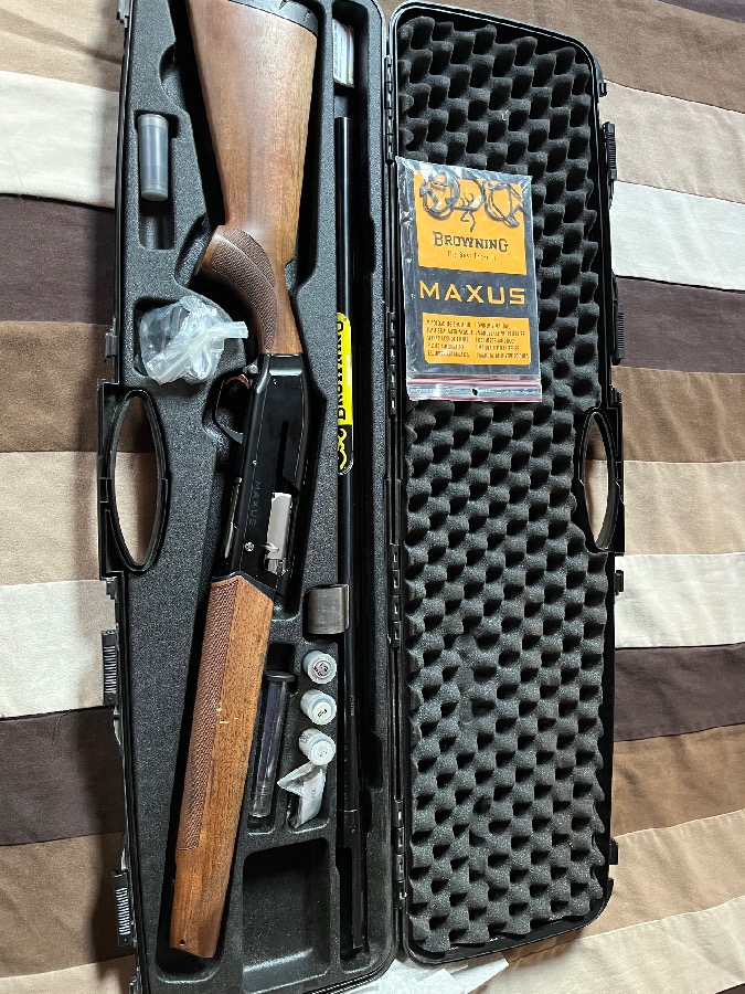 Browning Maxus