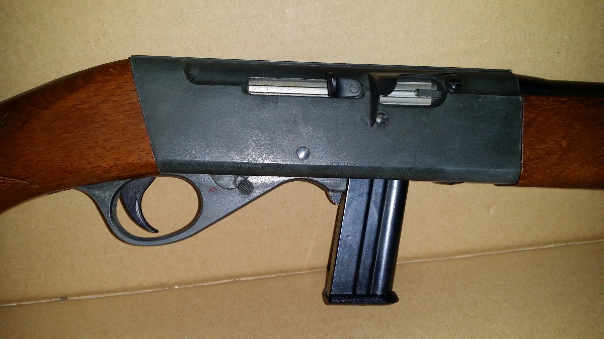 Anschutz semiautomática calibre 22 