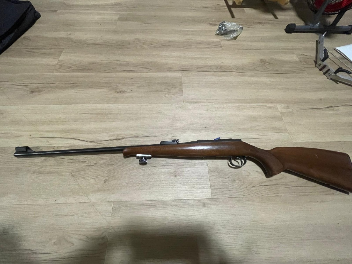 Carabina CZ Modelo 452-2E-ZKM