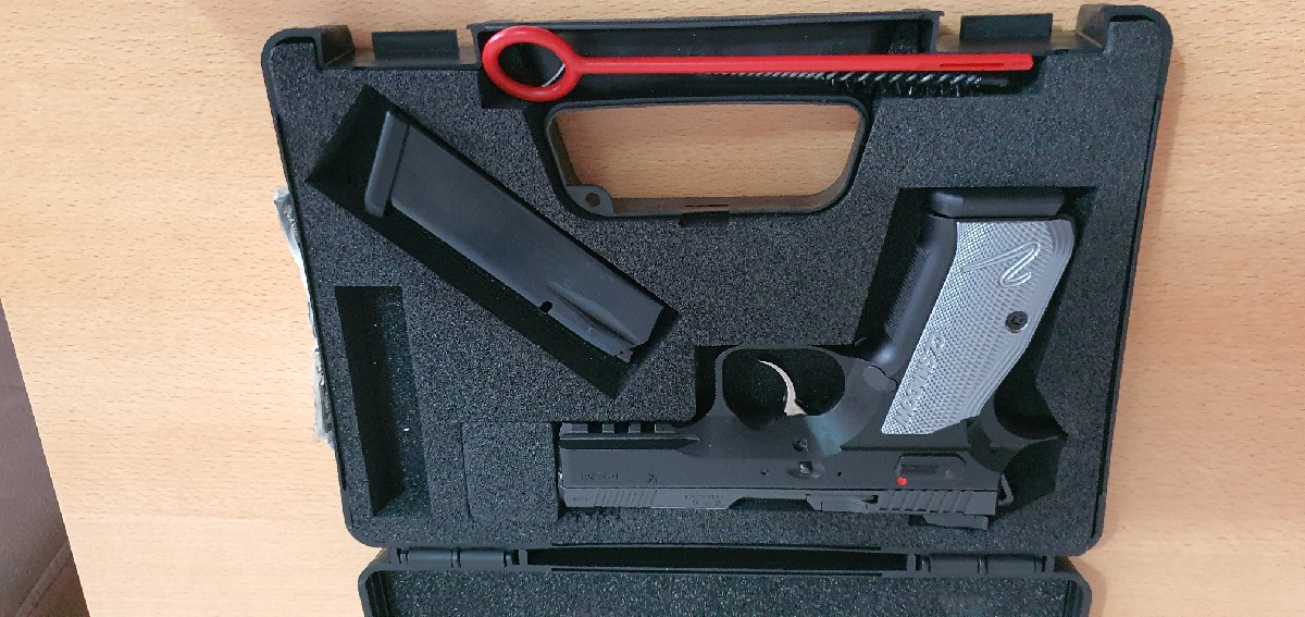 Ceska Shadow 2 Compact