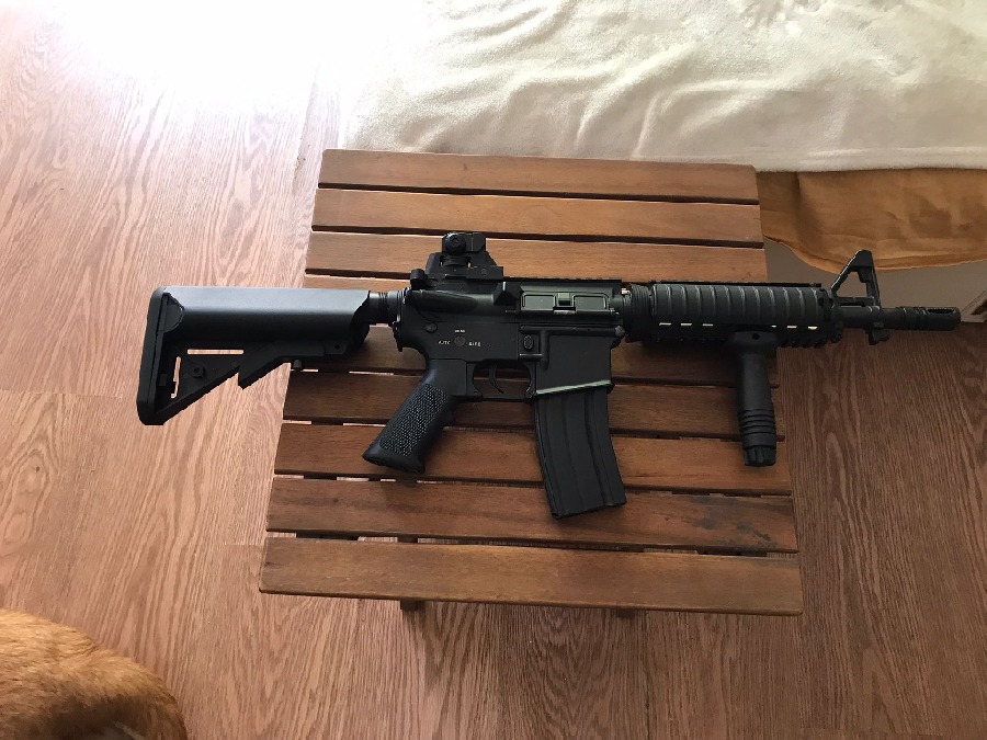 Colt M4A1 CQB AEG