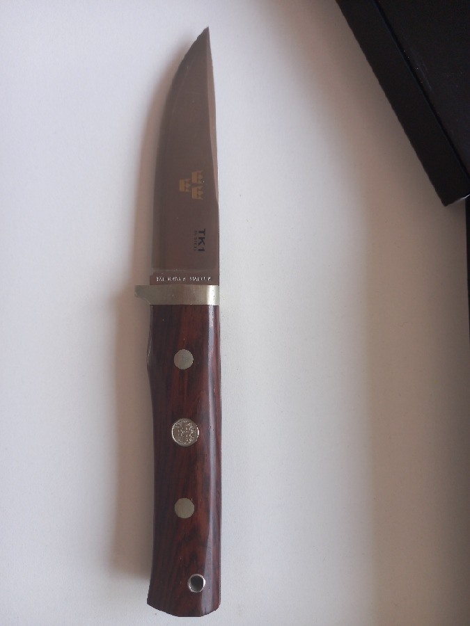 Cuchillo Fällkniven TK1