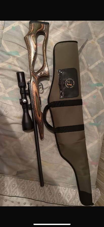 CZ 457 Thumbhole Calibre 17 HMR