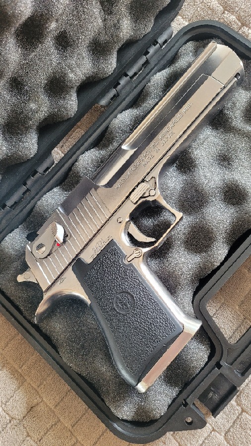 Desert Eagle Tokio Mauri + Apoyo M249 MK2