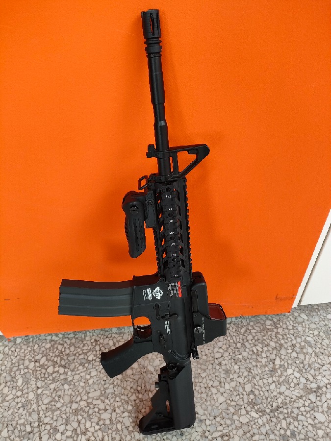 Equipo Airsoft, varias réplicas