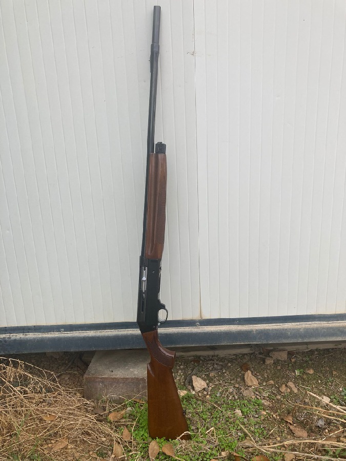 Escopeta Benelli Modelo SAUT