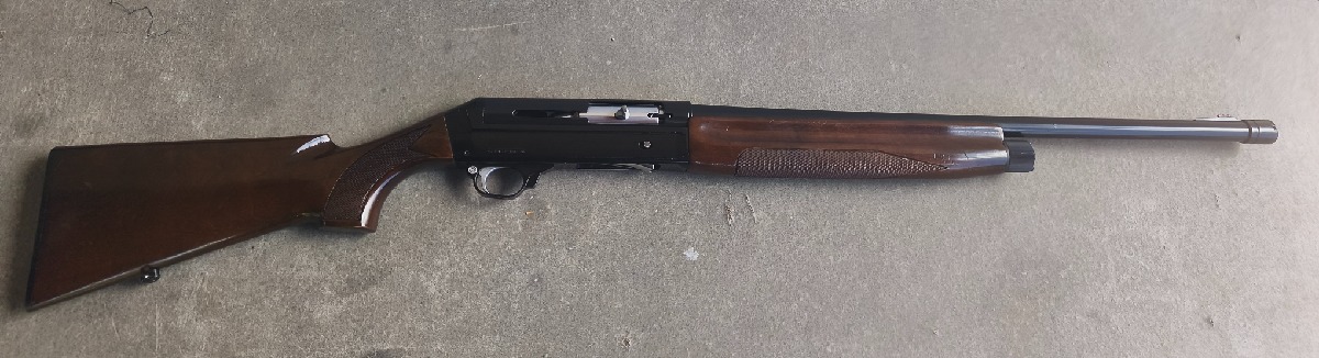 Escopeta Benelli SL-125