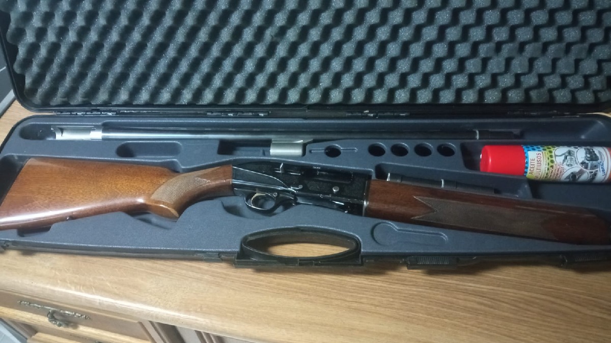 Escopeta Breda Calibre 12