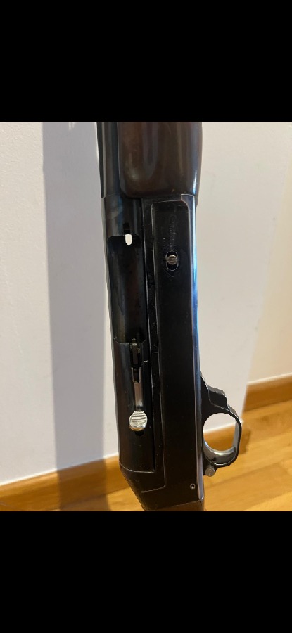 Escopeta Calibre 12 Benelli SL 121