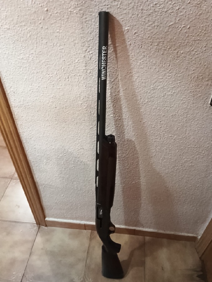 Escopeta Calibre 12 Winchester