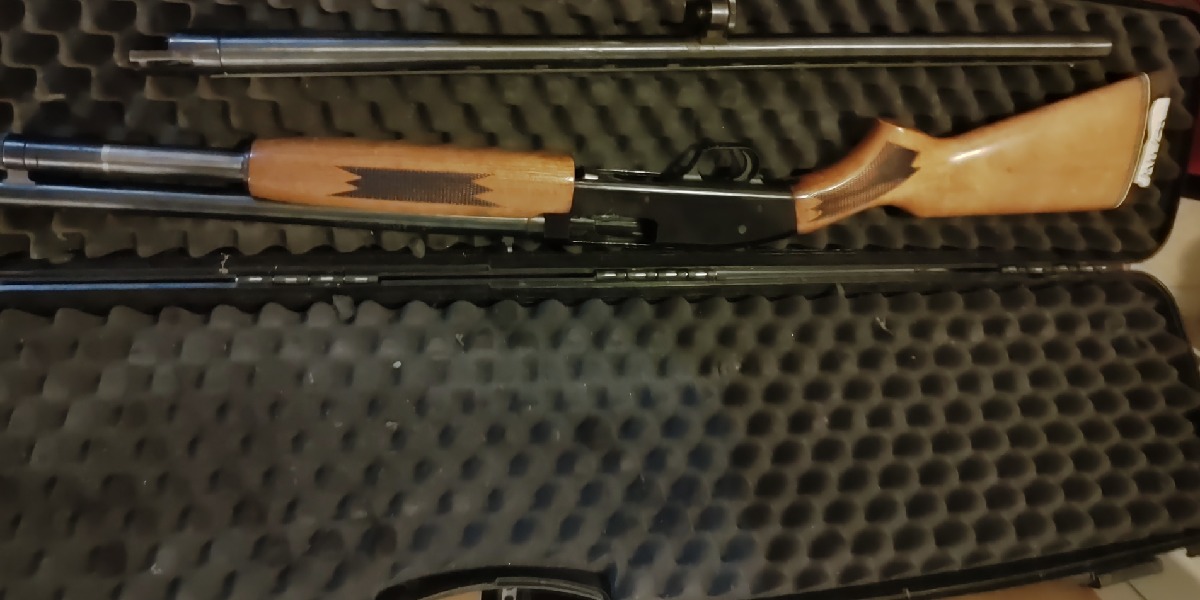 Escopeta Corredera Maverick