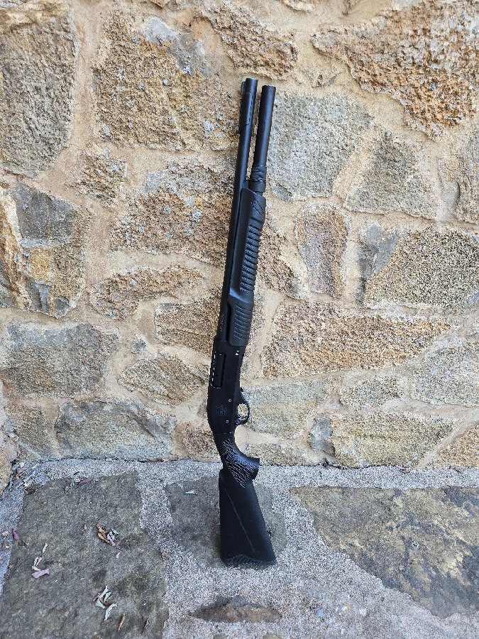 Escopeta corredera UZKON TR-X de 8 disparos