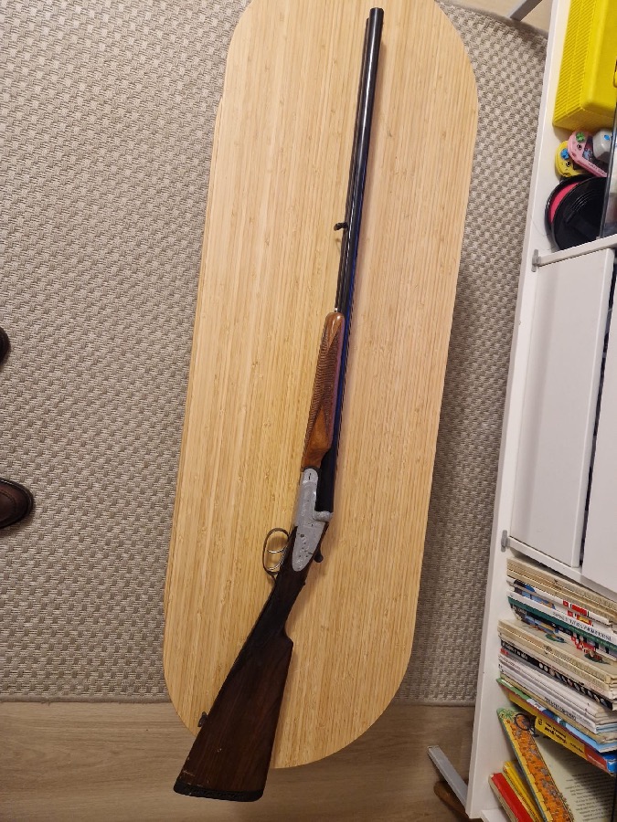 Escopeta de caza marca Colibrí