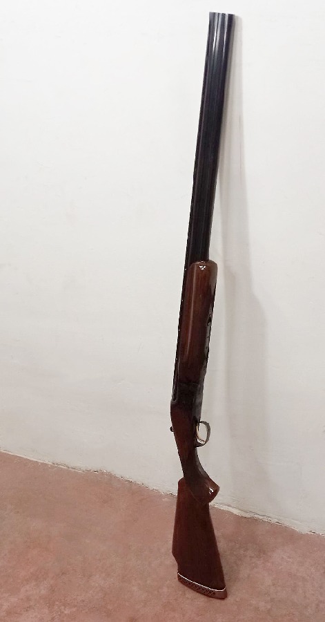 Escopeta Miroku, superpuesta especial para plato