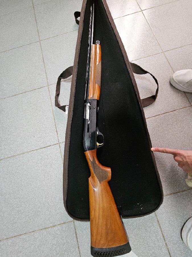 Escopeta Repetidora Benelli Super 90