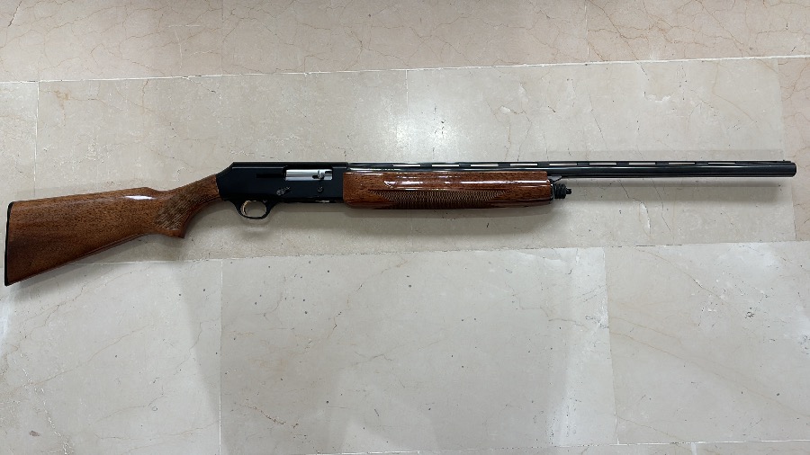 Browning B80 Calibre 12/76