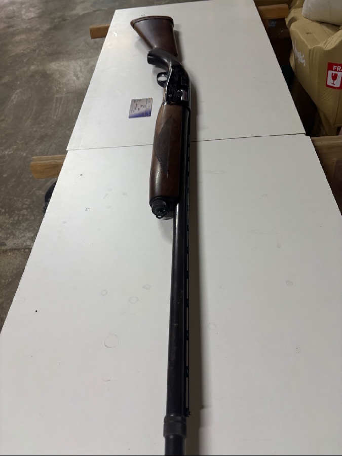 Escopeta Repetidora S.K.B Calibre 12