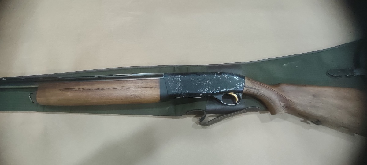Escopeta Franchi Semiautomática Calibre 12