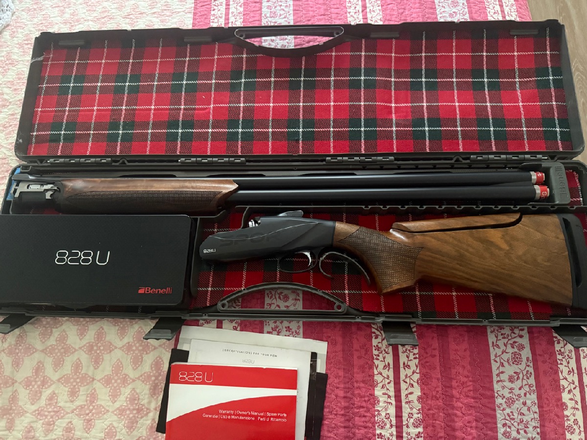 Escopeta Sporting Benelli 828U Sport