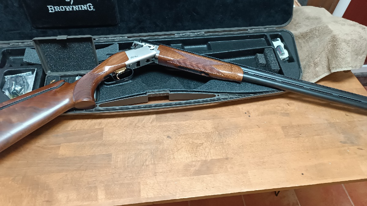 Browning B725 Sporting