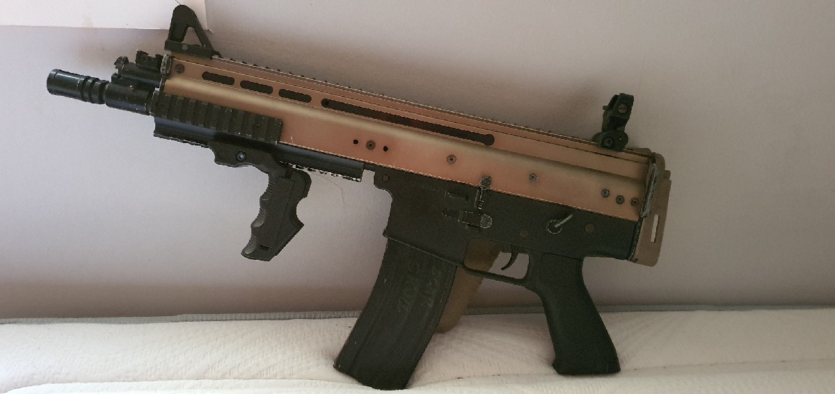 FN Scar