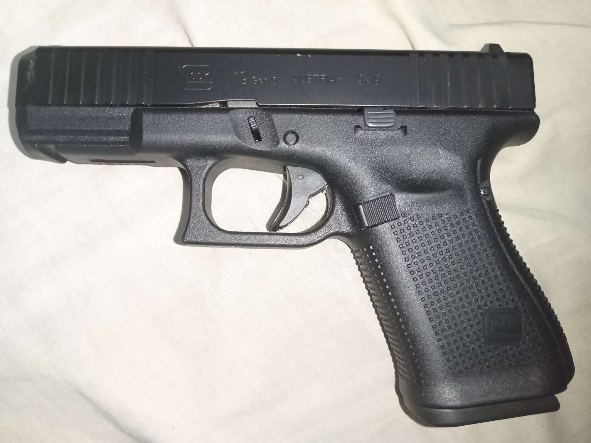 Glock 19 5 generación inutilizada
