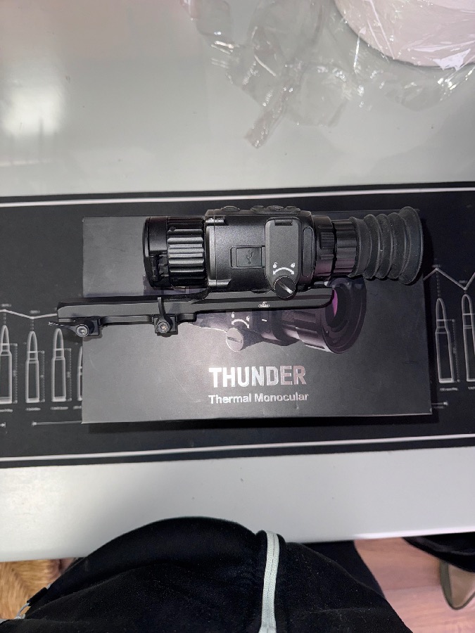 Hikmicro Thunder TH35C Clip-on