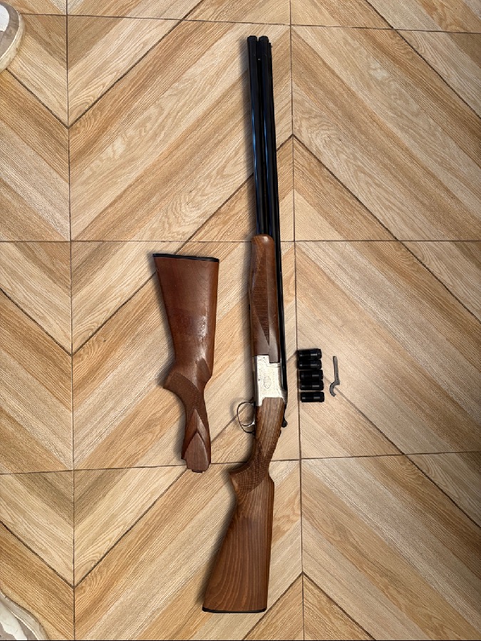 Escopeta Laurona Expulsora Calibre 12