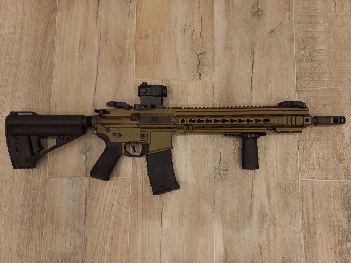 M4/VR16 Avalon Vega Force Company