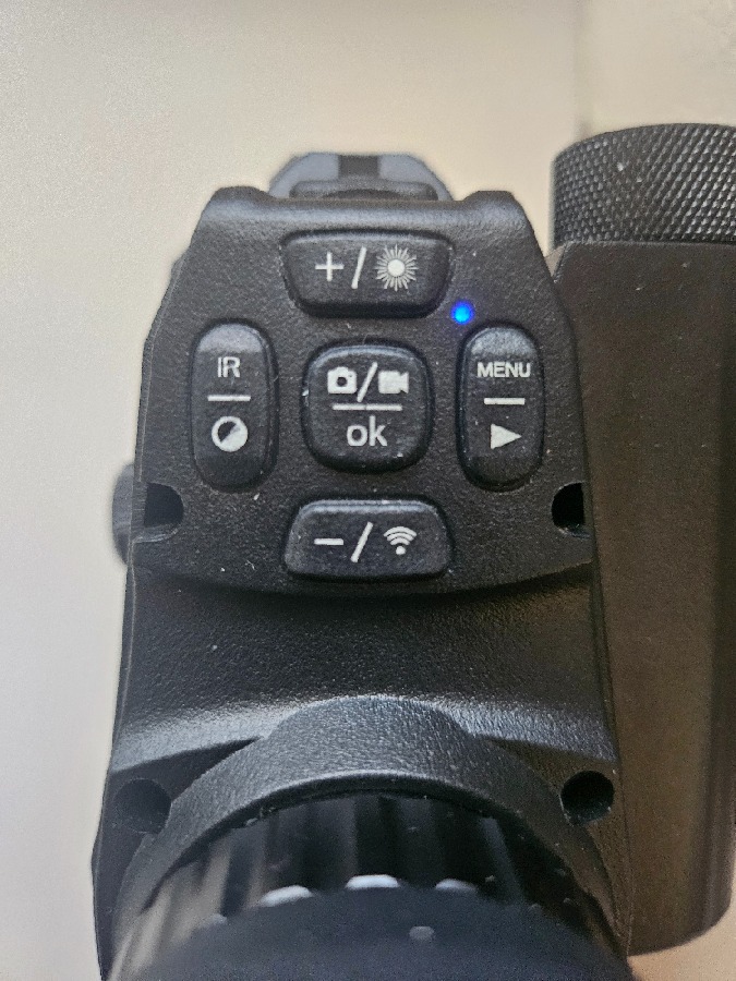 Pard Nv007s nocturno