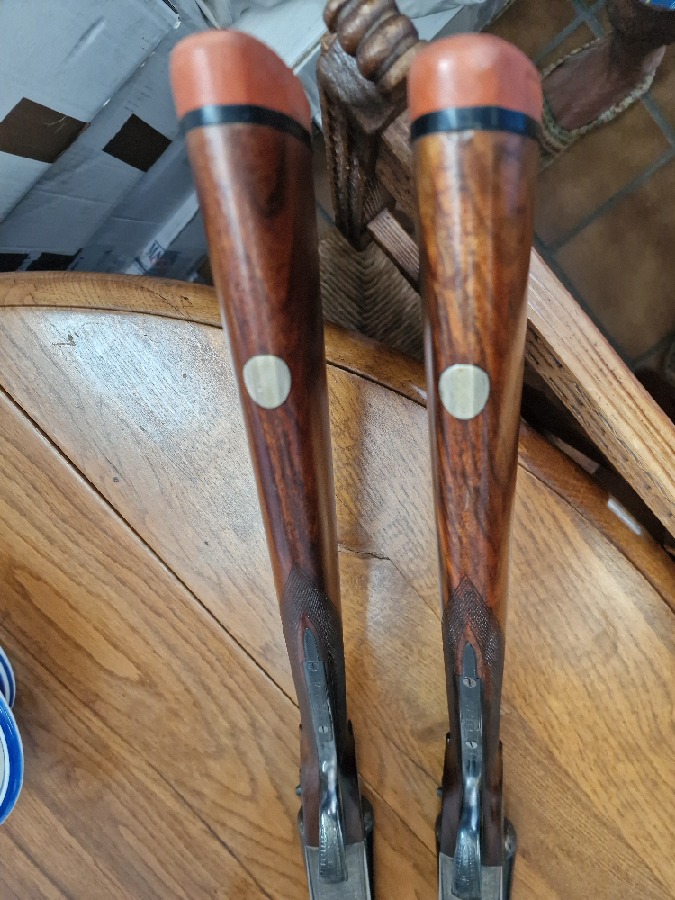 Pareja de paralelas, marca AYA, modelo S.XXV