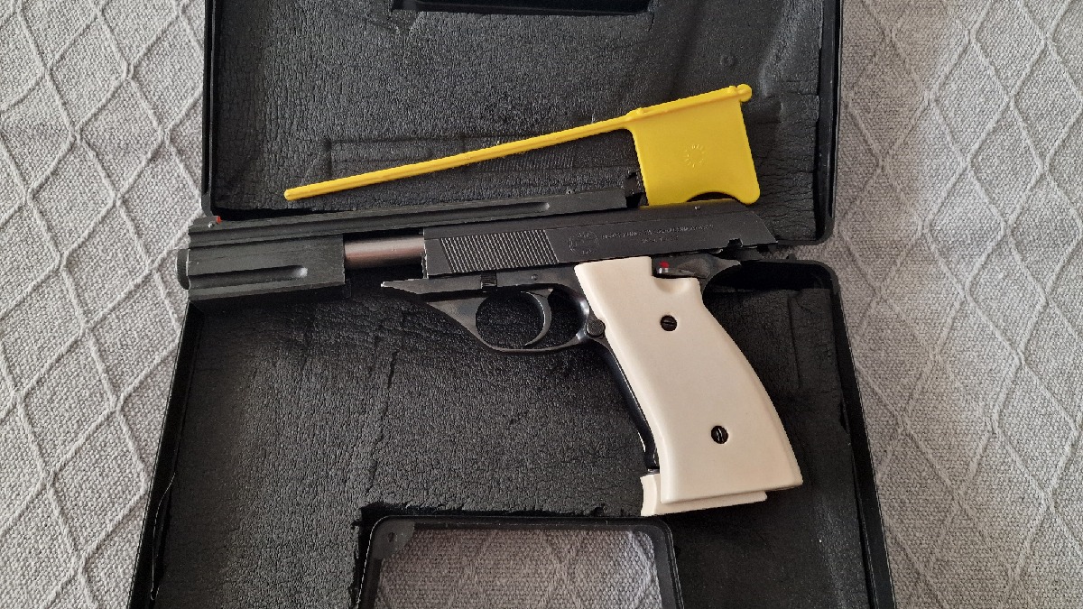 Pistola Astra TS22 
