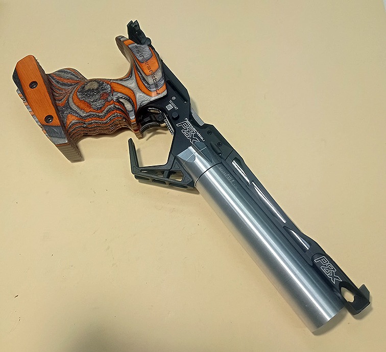 Pistola de aire comprimido Feinwerkbau P8X para competición