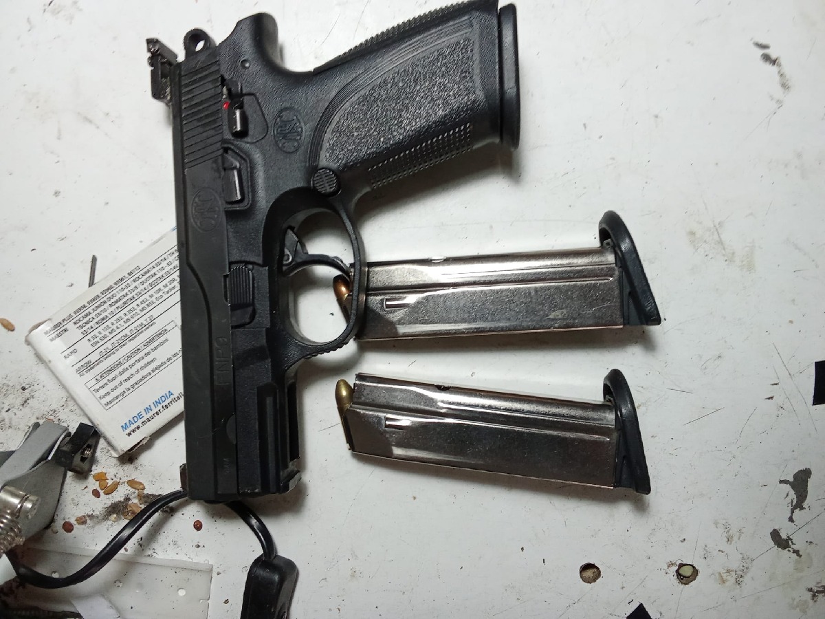 Pistola FN FNP-9 calibre 9 Parabellum