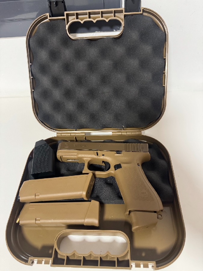 Pistola Glock 19X Coyote