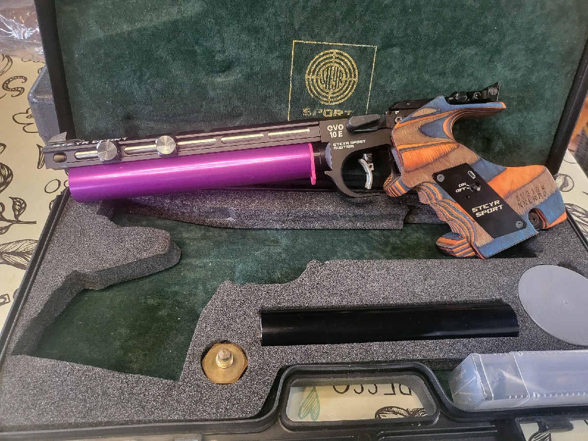 Neumática STEYR SPORT