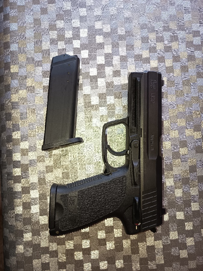 Pistola Semiautomática 9mm HK USP Standard