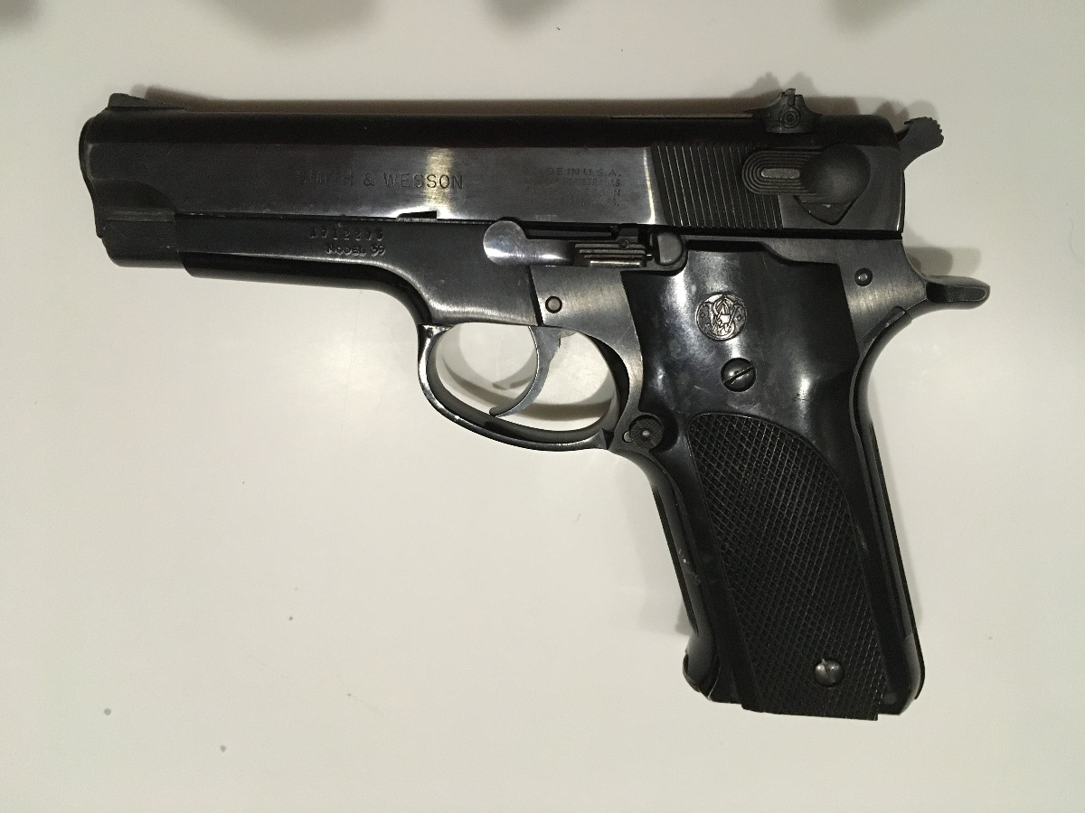 Pistola Smith & Wesson Modelo 59