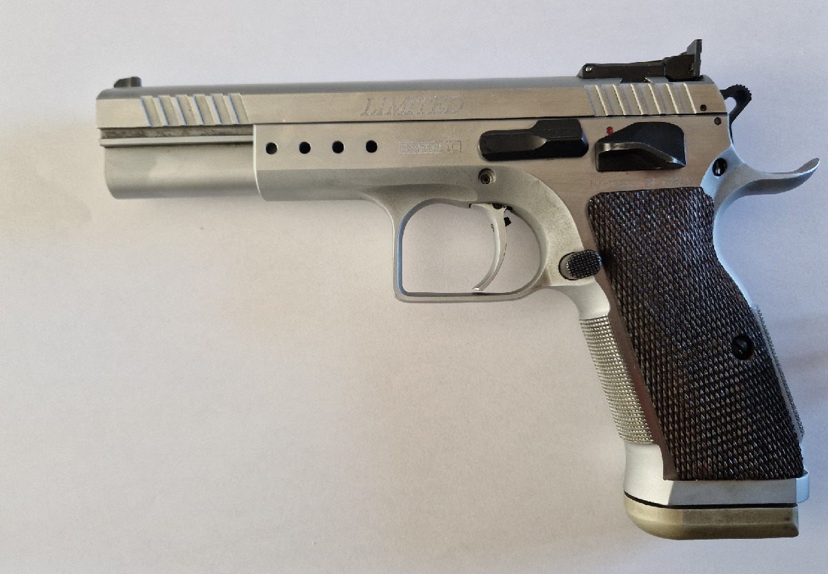 Pistola Tanfoglio Limited 9x19