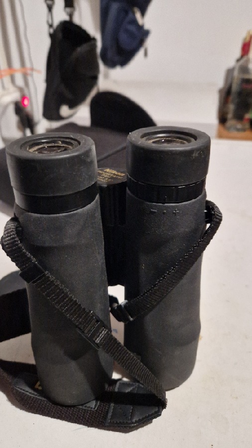 Prismáticos Nikon Prostaff 10x50