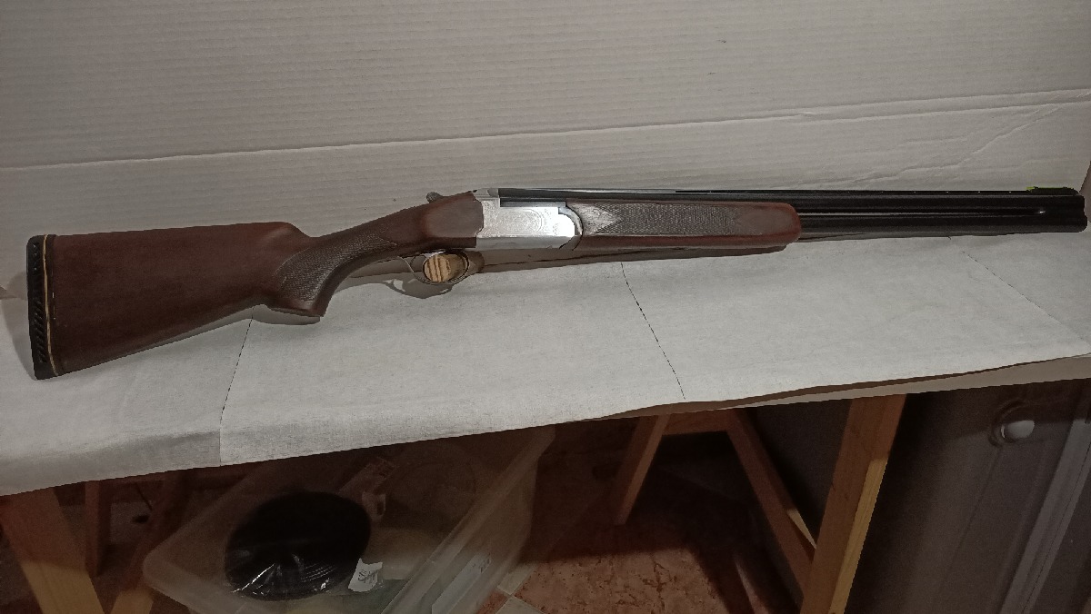 Benelli Urbino 12/76