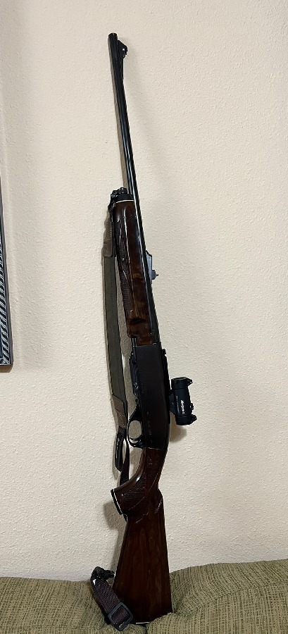 Rifle semiautomático Remington 7400 30-06 con Aimpoint