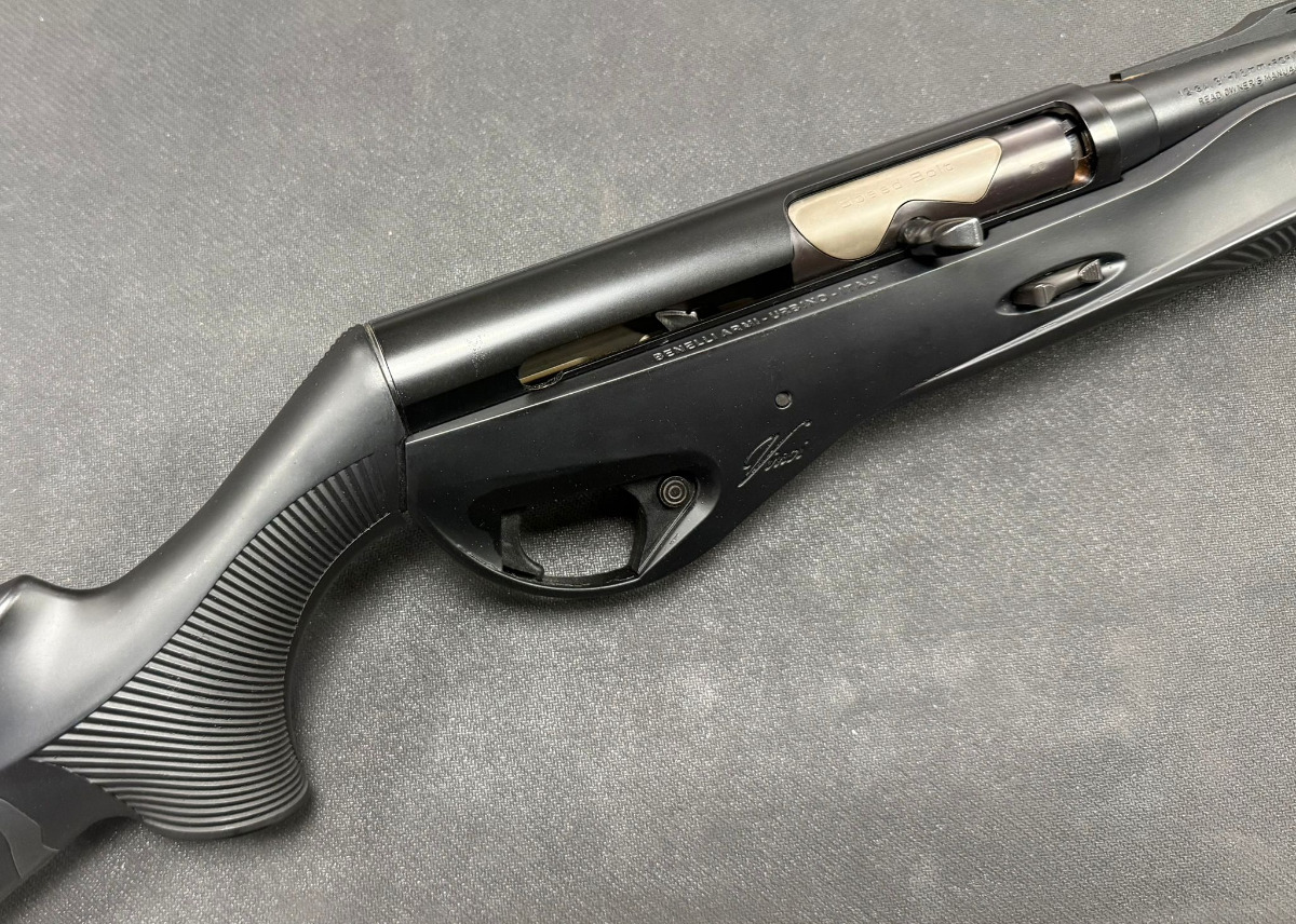 Escopeta Repetidora Benelli Vinci Versión Caza Cañón 71cm